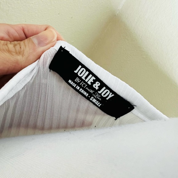 Jolie & Joy Ribbed Top SMALL Keyhole Twist Front Puff Sleeve Crewneck Chic Women - Picture 6 of 8